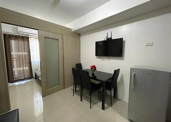 In Mall Of Pasay Hostel